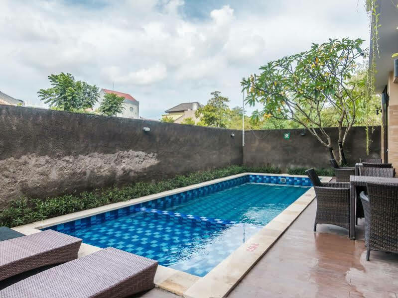 Zen Rooms Basic Jimbaran Taman Mulia المظهر الخارجي الصورة