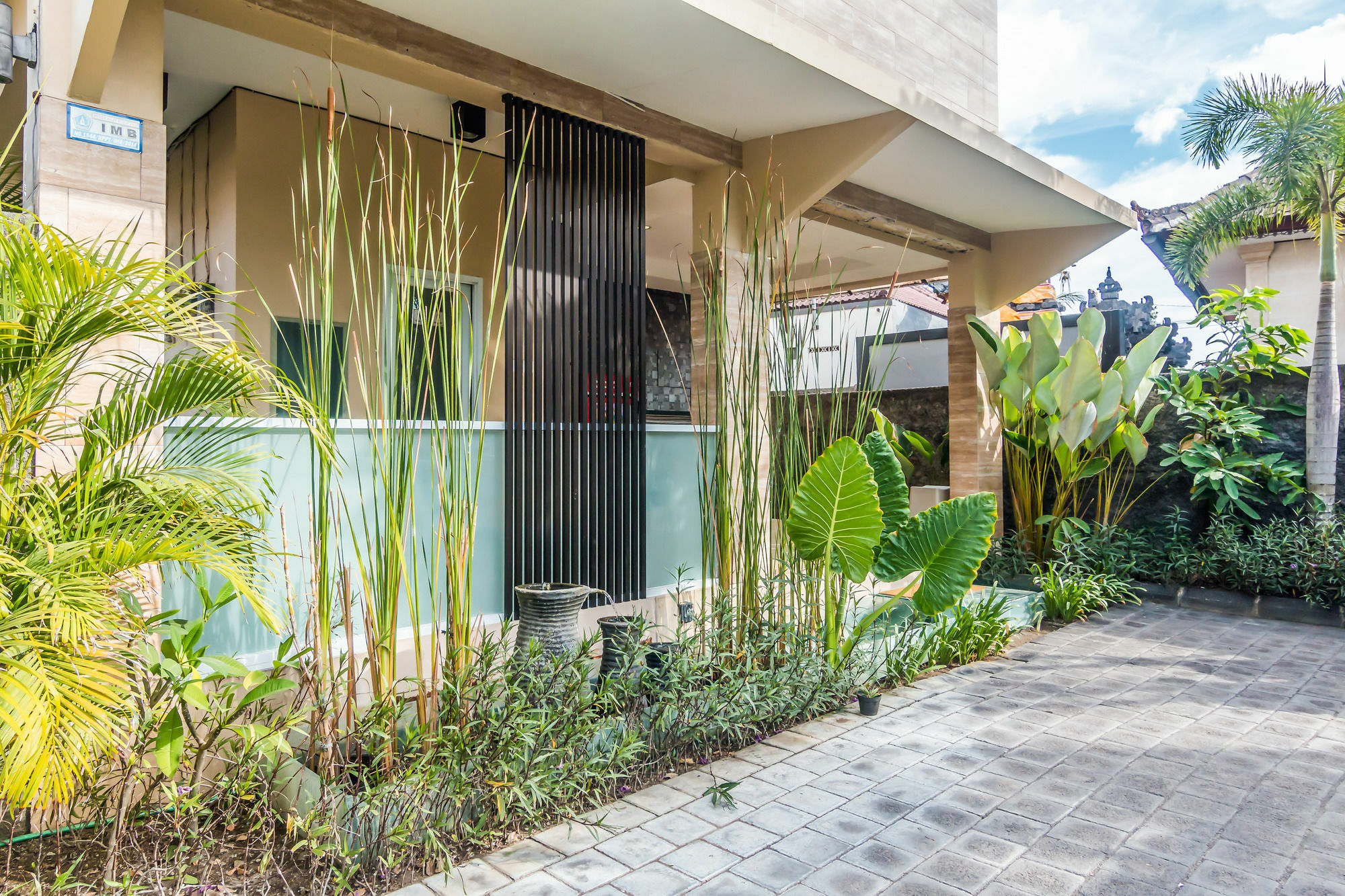 Zen Rooms Basic Jimbaran Taman Mulia المظهر الخارجي الصورة